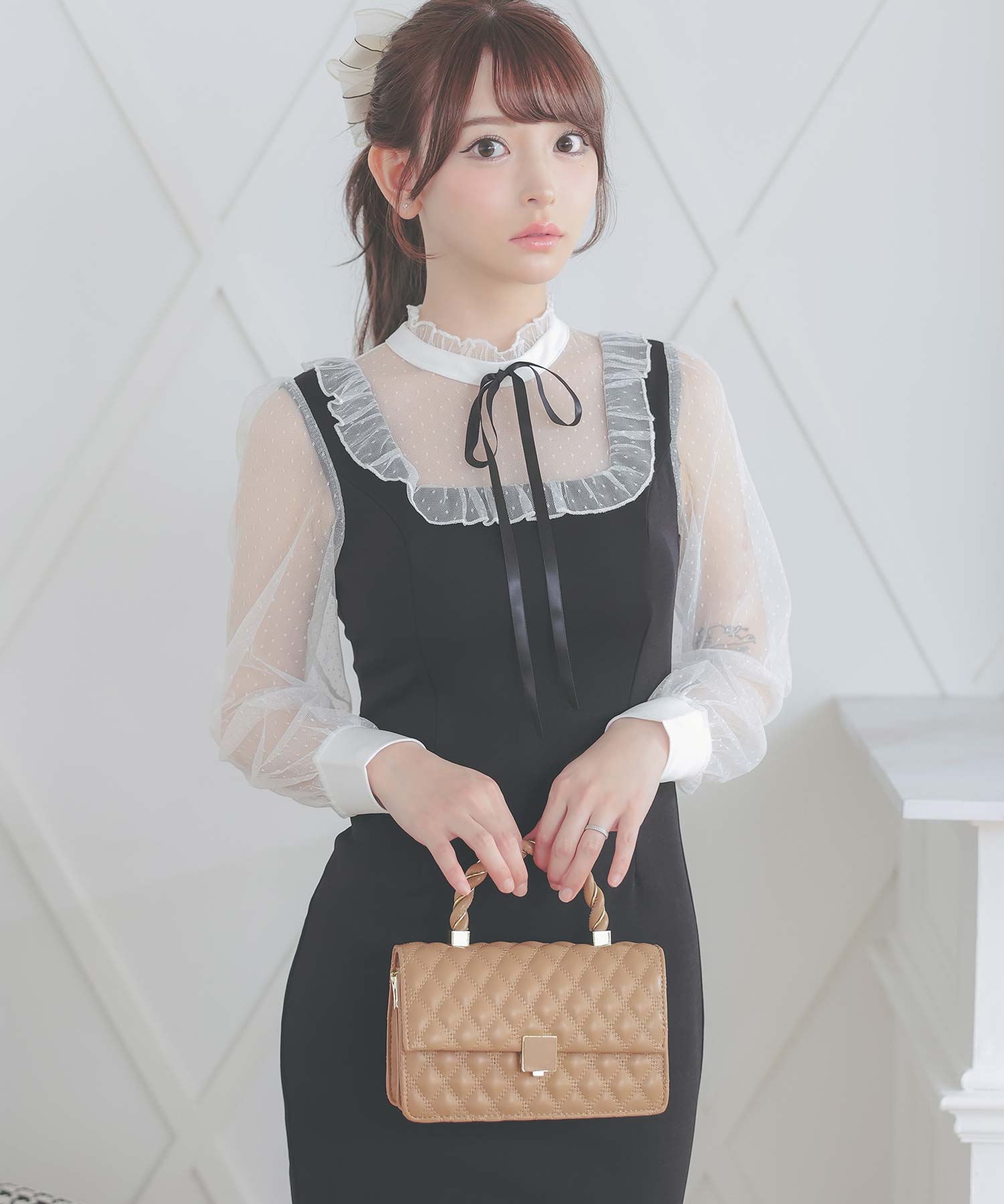 レティカ Retica スカーフ付き 2Way キルティング バッグ (キャメル) キャメル