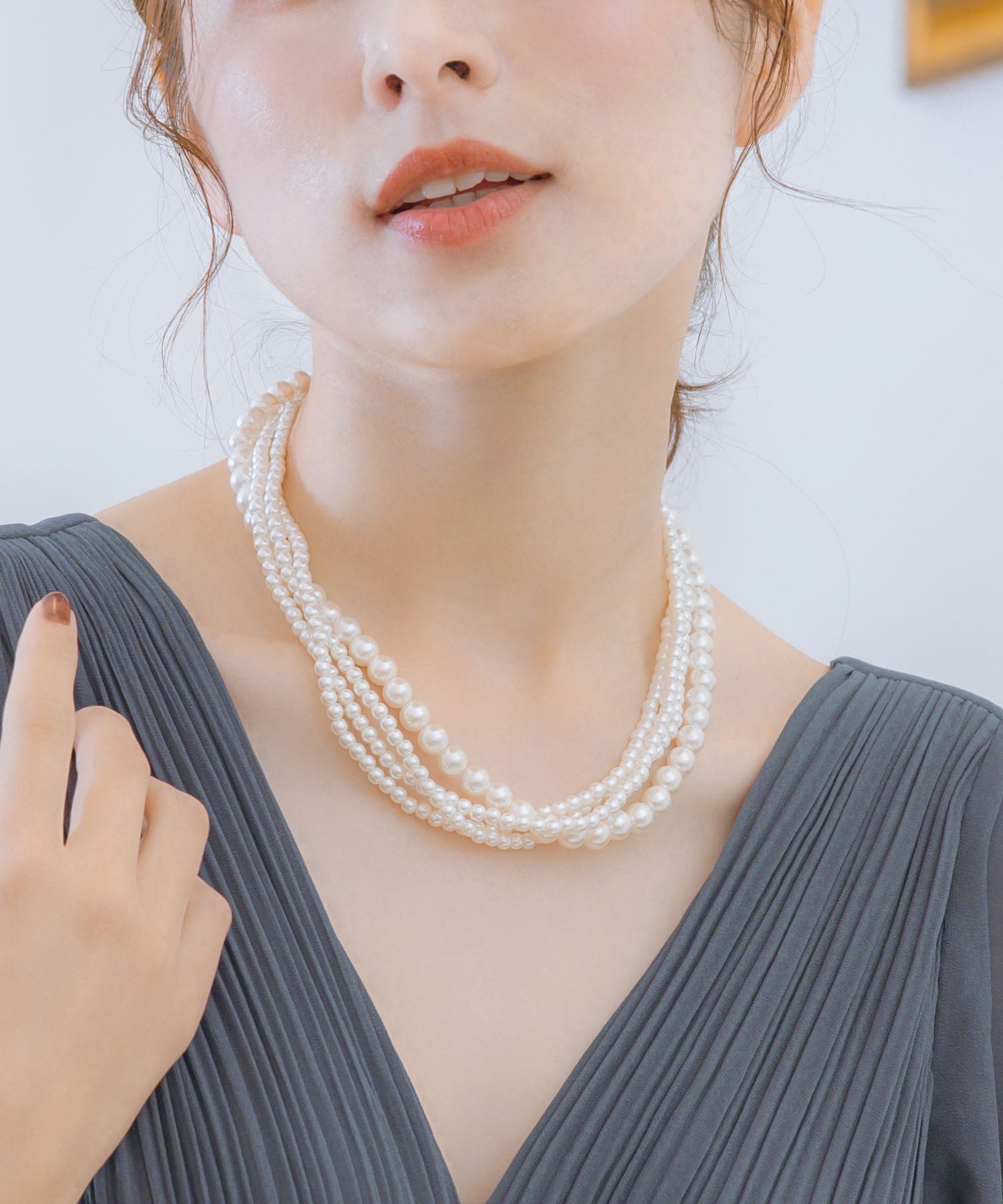 レティカ Retica 4連パールフォーマルデザインネックレス パーティー (ホワイト) ホワイト