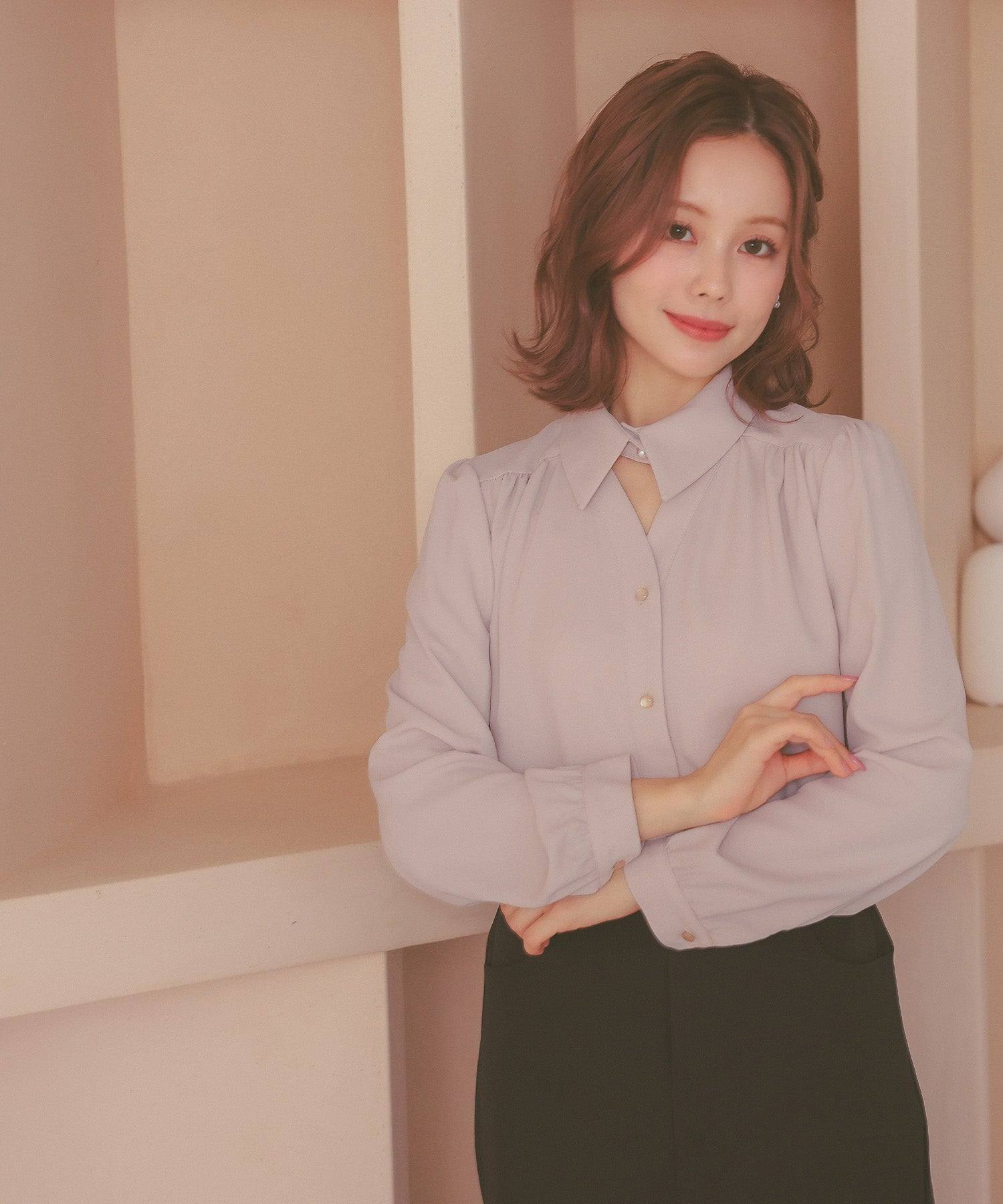 レティカ Retica お洒落スタンドカラー×パールボタンシンプルブラウス (ベージュ) ベージュ