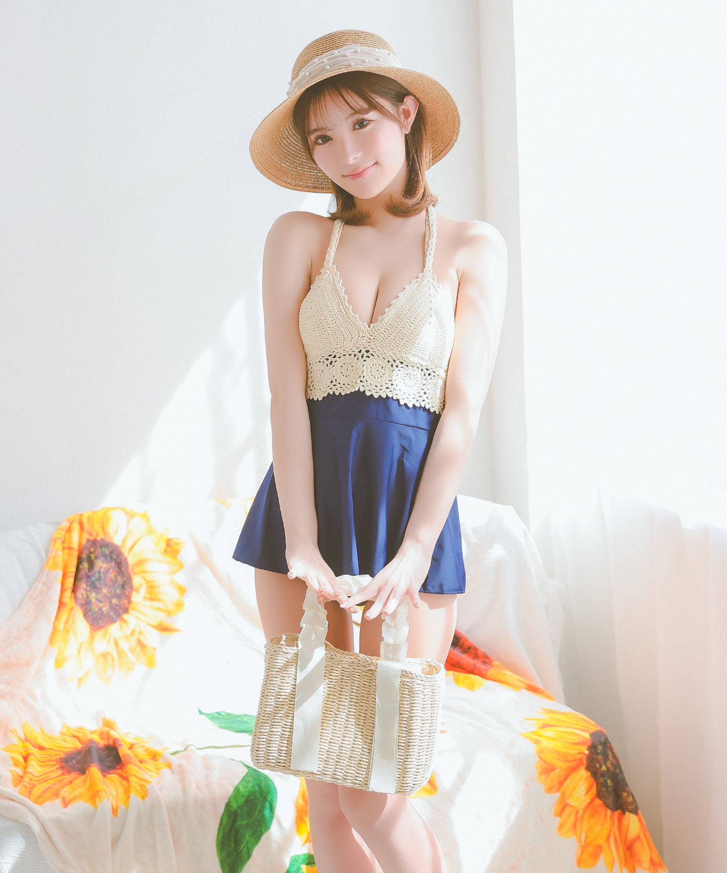 レティカ Retica 水着レディース クロシェ編み ホルターネック 韓国風 体型カバー ガーリー ワンピースビキニ【返品不可商品】 (クリーム×ブルー) クリーム×ブルー