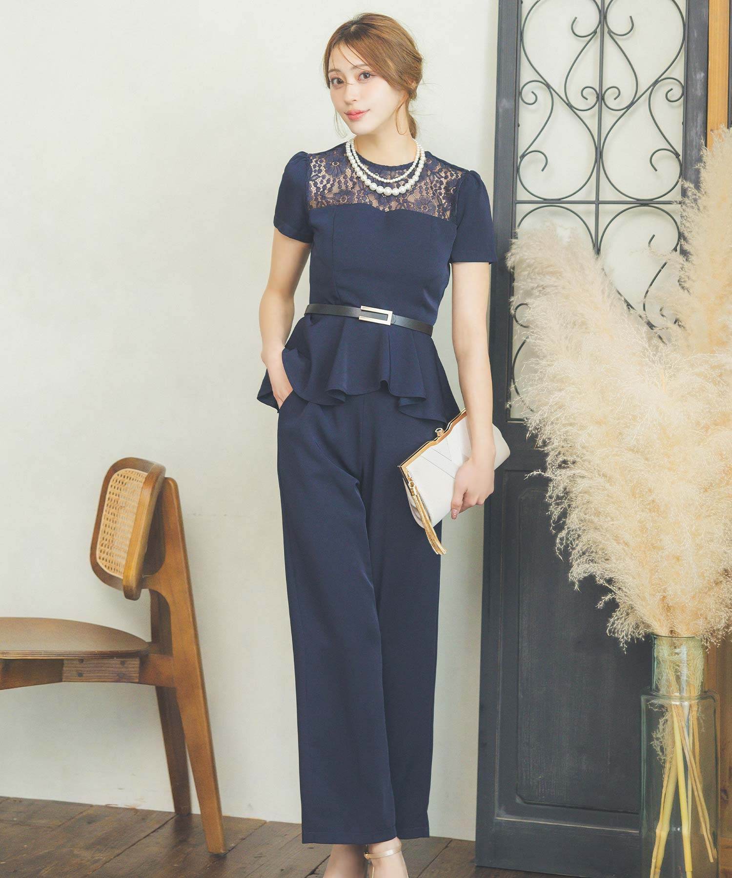 レティカ Retica 派對禮服 襯肩蕾絲拼接 配有腰帶的 peplum 上衣 石板色褲子 套裝 婚禮 禮服 大尺碼 20代 30代 40代