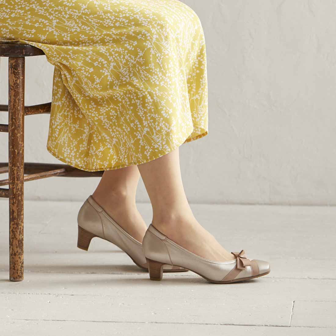 リズ ラフィーネ Riz raffinee 【3E】グログランリボンパンプス