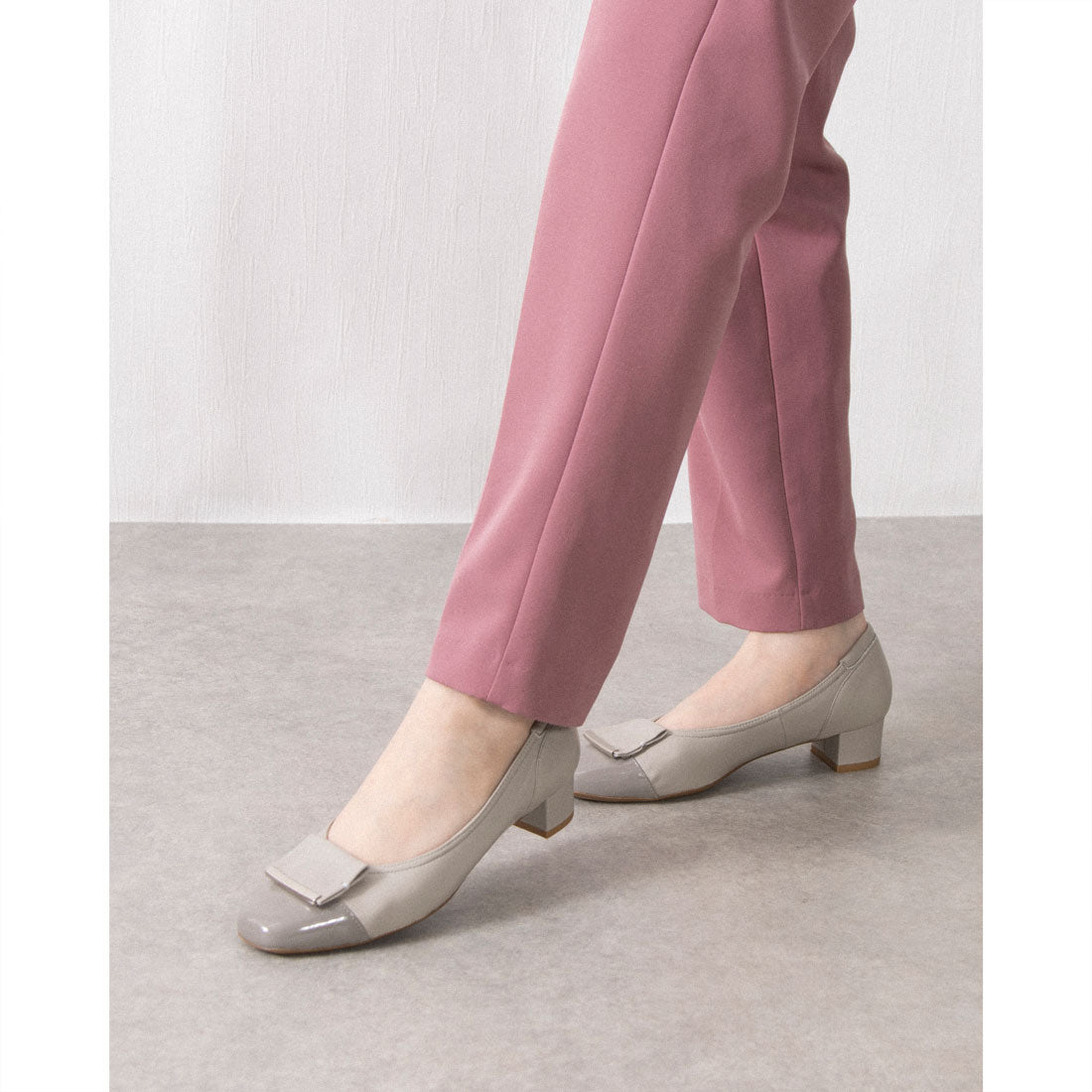 リズ ラフィーネ Riz raffinee 【3E】ローヒールスクエアパンプス