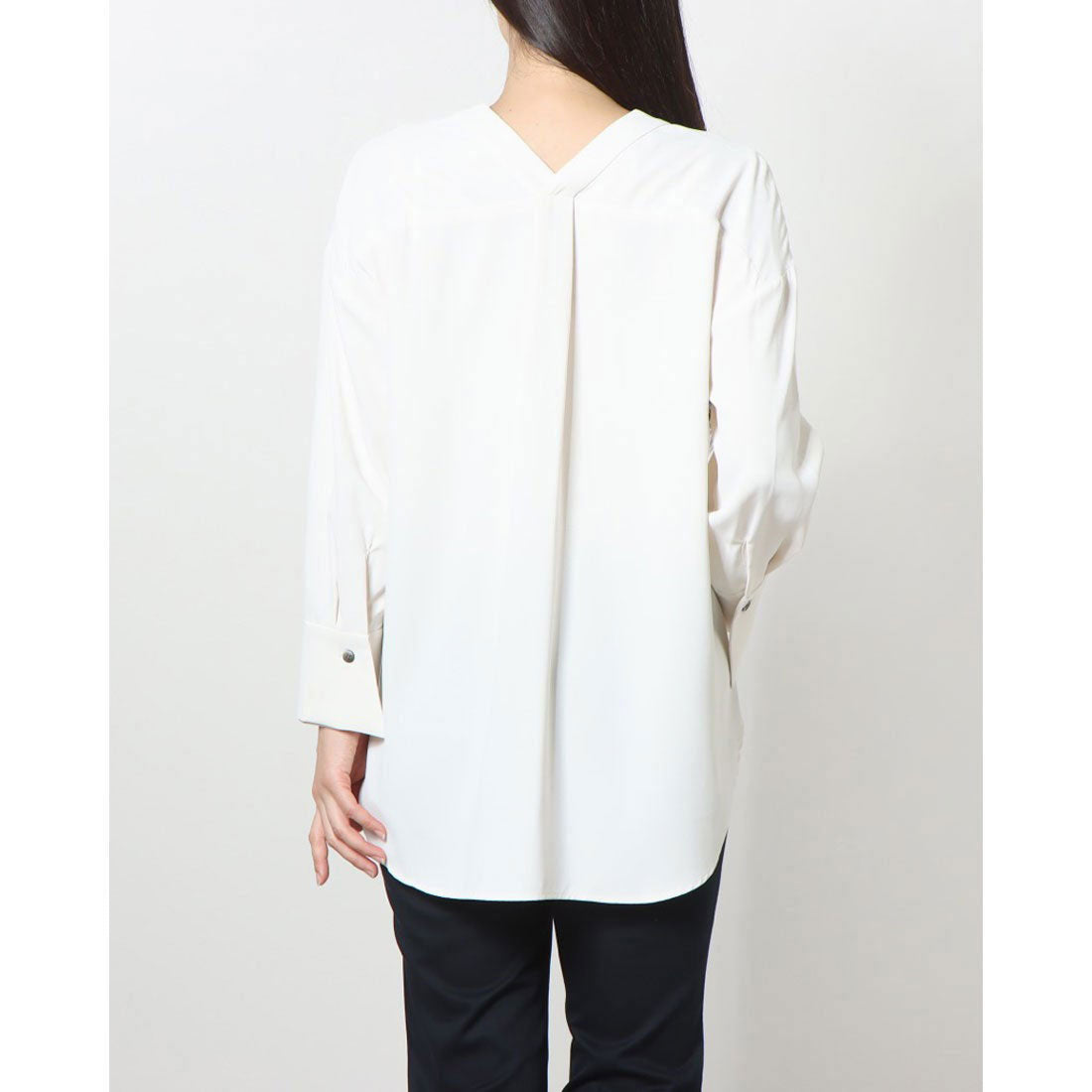 リネーム Rename ノーカラー長袖シャツ