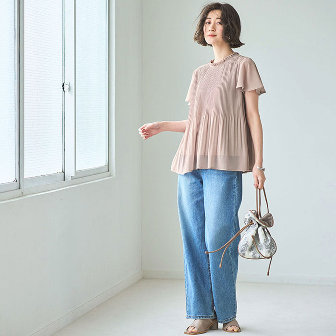 ジーラ GeeRA プリーツシフォンブラウス