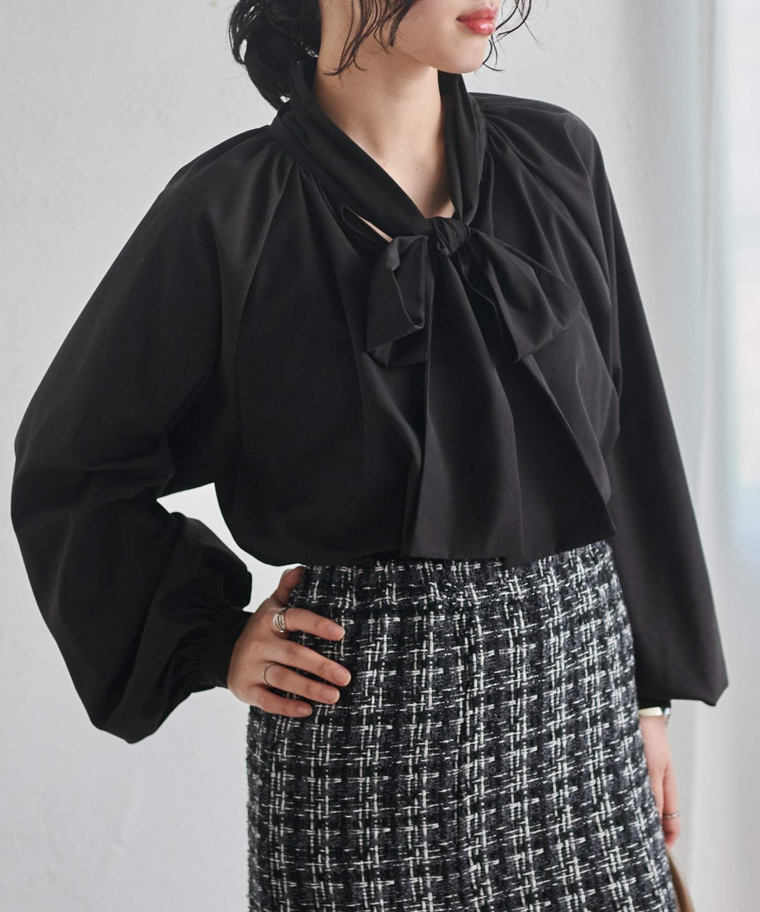 ラナン RANAN ボリュームボウタイブラウス