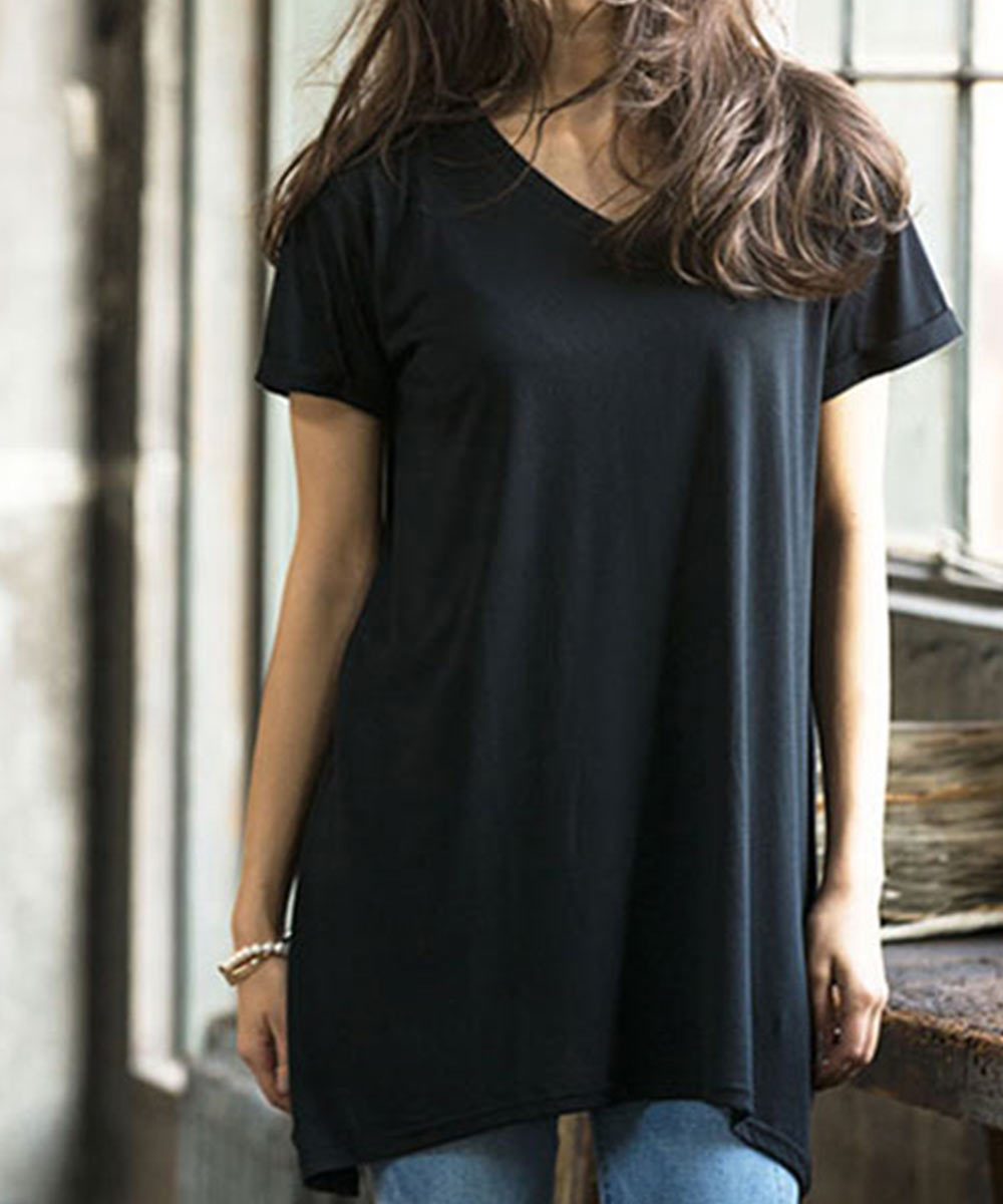 RANAN RANAN Contact Cool Feeling Loose Silhouette V-Neck T-Shirt