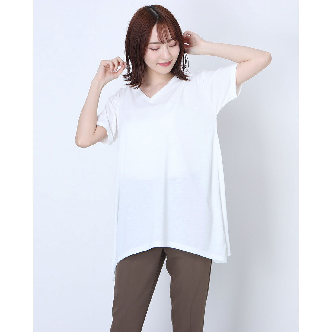 RANAN RANAN Contact Cool Feeling Loose Silhouette V-Neck T-Shirt