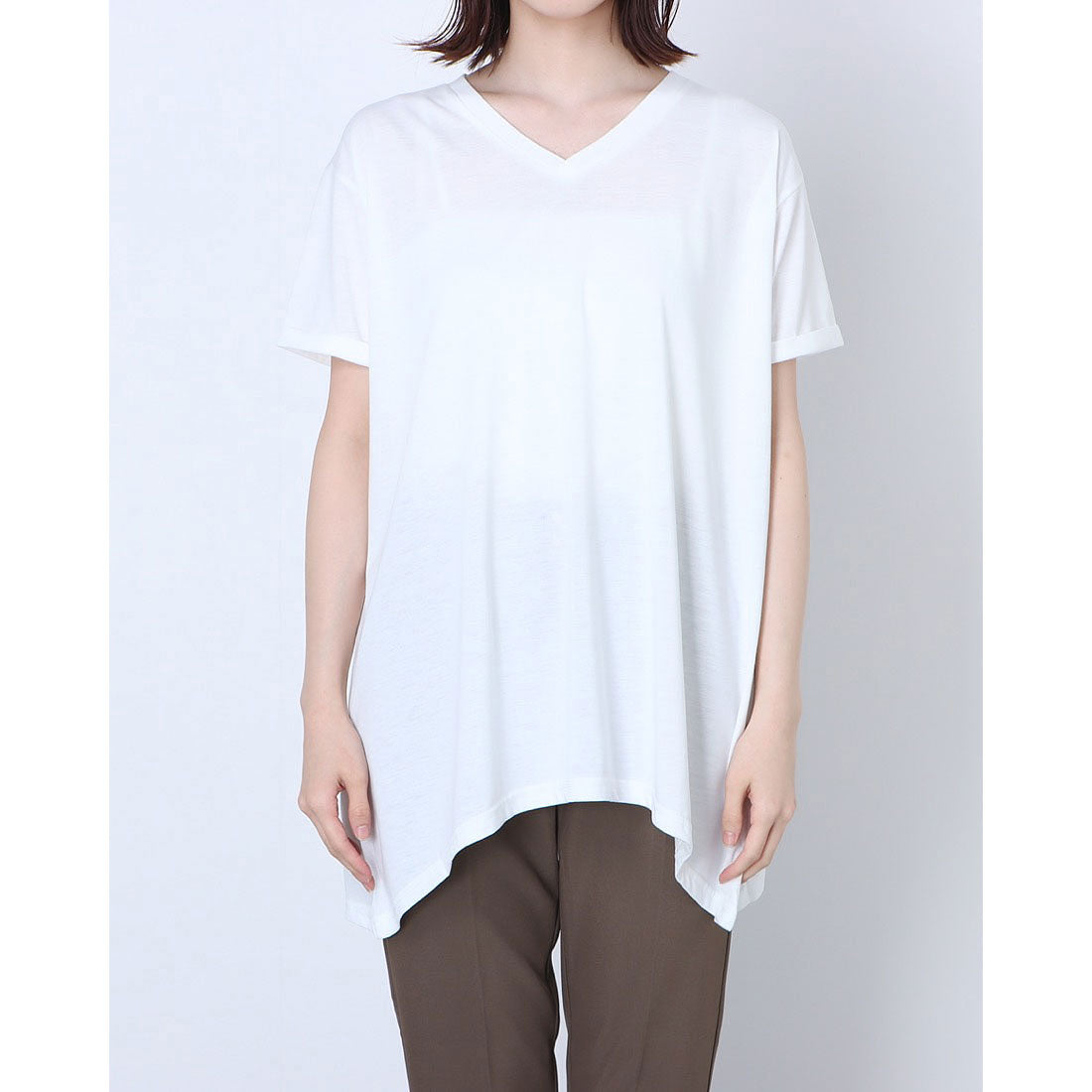 RANAN RANAN Contact Cool Feeling Loose Silhouette V-Neck T-Shirt