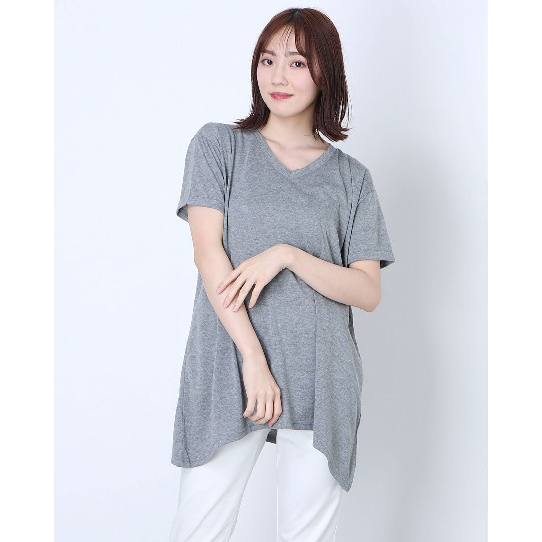 RANAN RANAN Contact Cool Feeling Loose Silhouette V-Neck T-Shirt