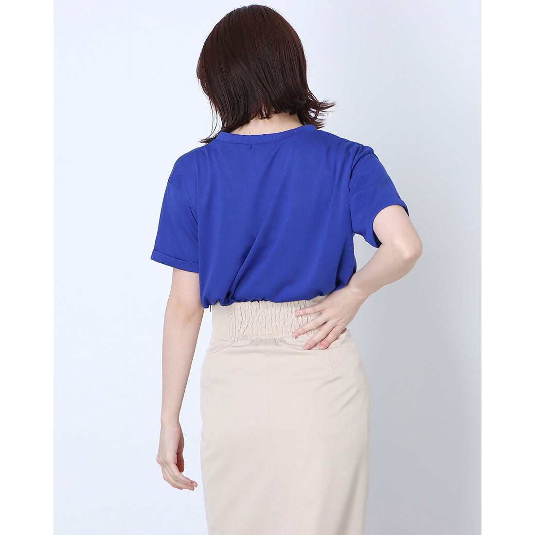 RANAN RANAN Contact Cool Feeling Loose Silhouette V-Neck T-Shirt