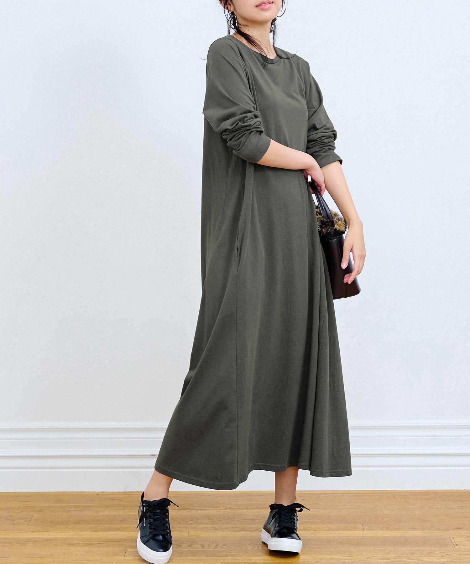 ラナン RANAN 〈BC〉ポケット付マキシワンピース (チャコール) チャコール