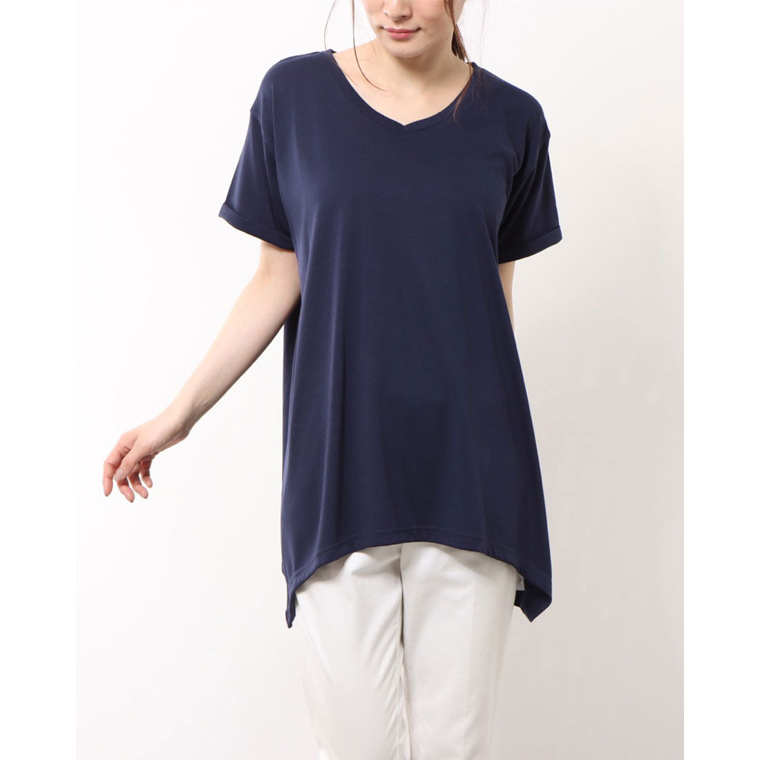 RANAN RANAN Contact Cool Feeling Loose Silhouette V-Neck T-Shirt