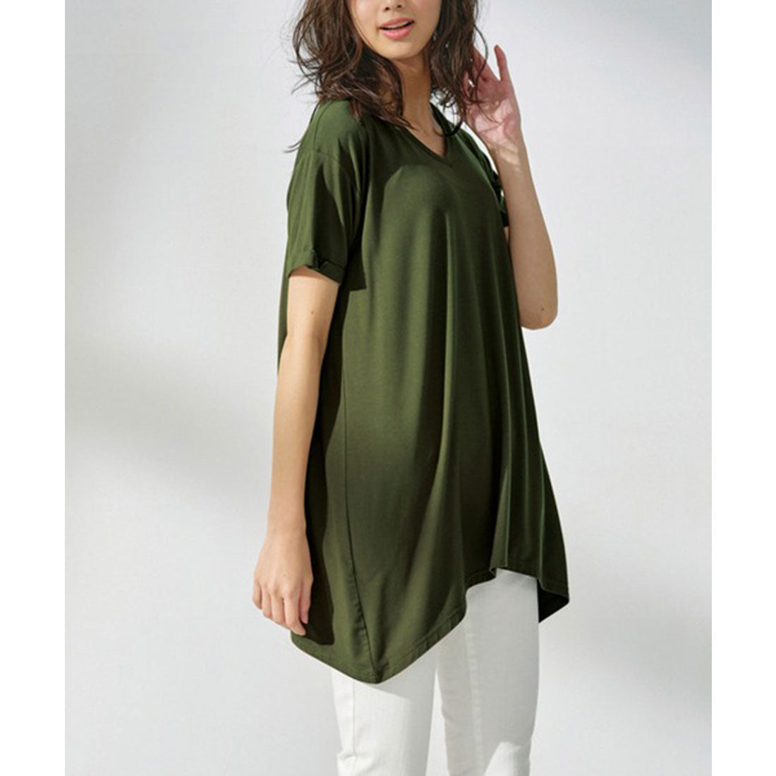 RANAN RANAN Contact Cool Feeling Loose Silhouette V-Neck T-Shirt