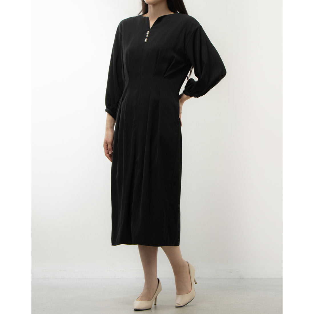 ラナン RANAN パール調タックワンピース