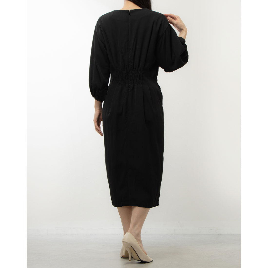 ラナン RANAN パール調タックワンピース