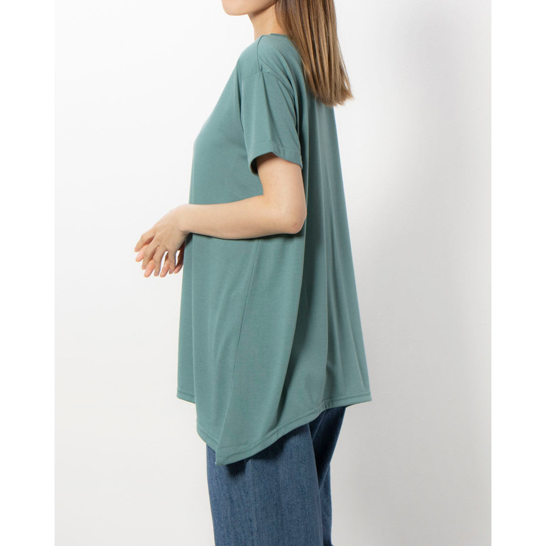 RANAN RANAN Contact Cool Feeling Loose Silhouette V-Neck T-Shirt