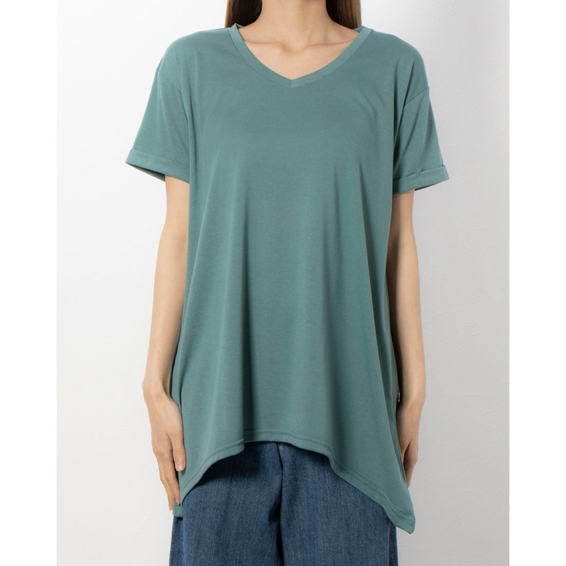 RANAN RANAN Contact Cool Feeling Loose Silhouette V-Neck T-Shirt