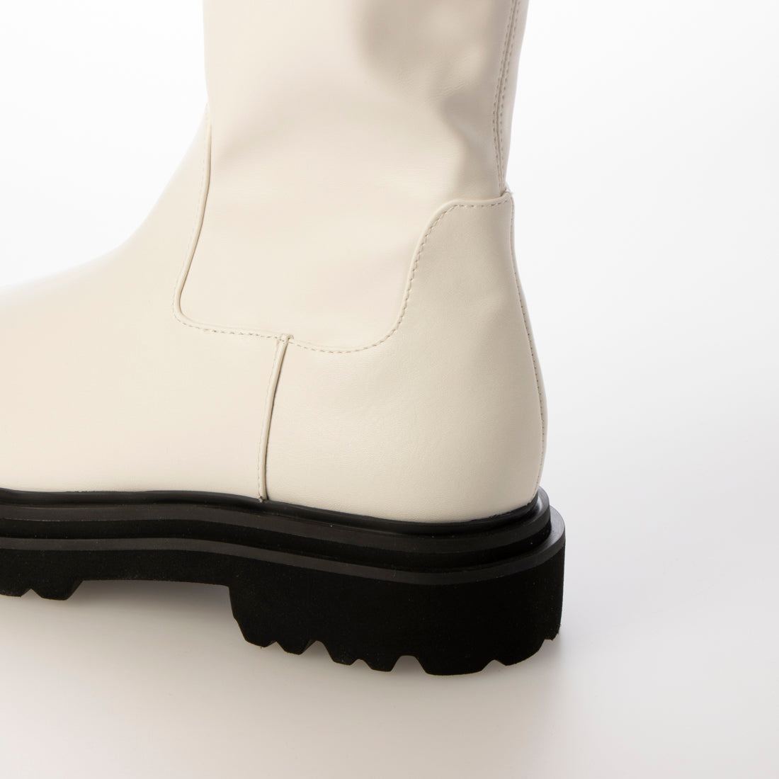 ラシックドット Rachic. ハイパーストレッチショートブーツ