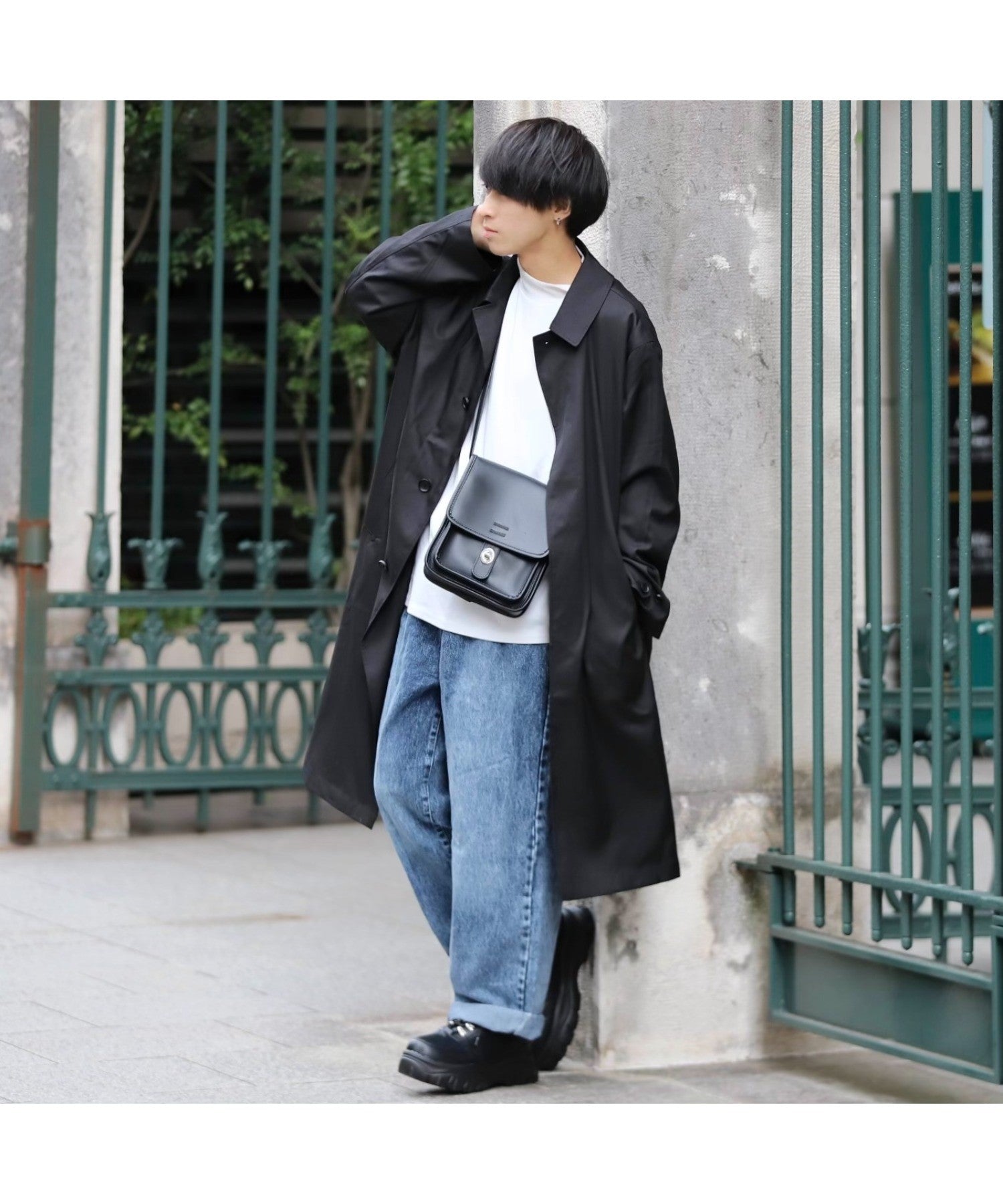 【人気急上昇中】【★人気カラー】リネーム Rename フロントバックルショルダーバッグ (ブラック) BK