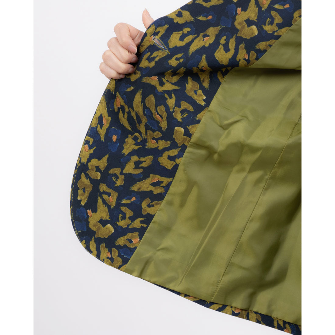 リナシメント RINASCIMENTO レオパードペイントジャケット