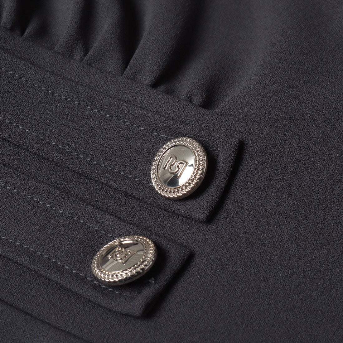 リナシメント RINASCIMENTO 金ボタンデザインカシュクールワンピース (Nero) Nero