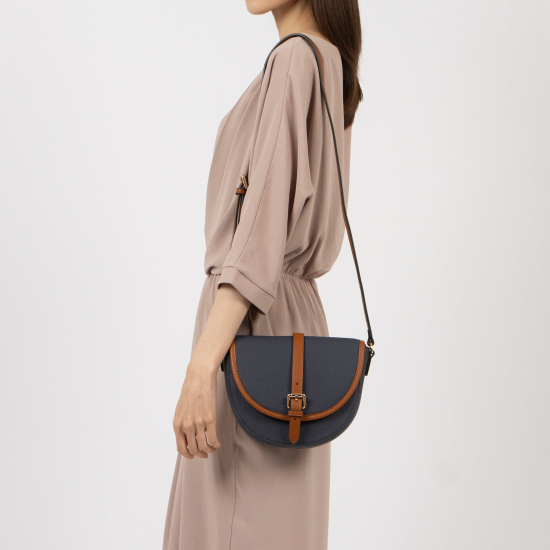 リナシメント RINASCIMENTO ベルトデザインショルダーBAG (Blu Navy) Blu Navy