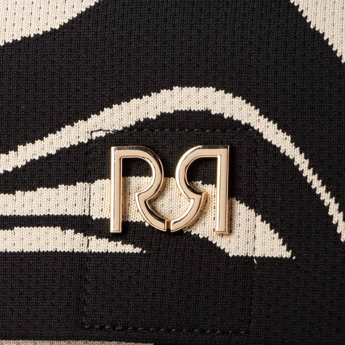 リナシメント RINASCIMENTO マーブルニットハンドBAG (Nero) Nero