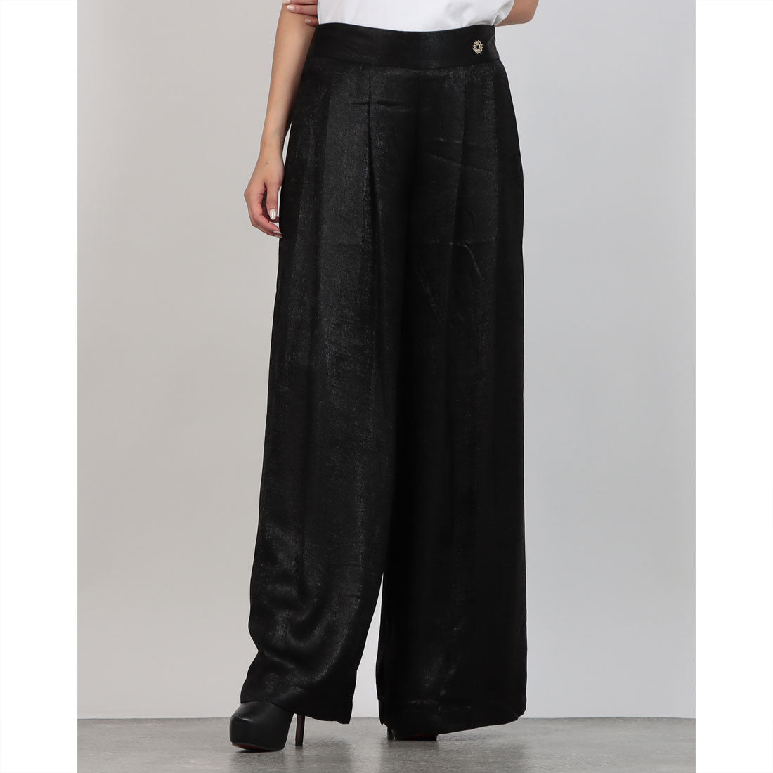 Rinascimento Shiny Tuck Wide Pants 