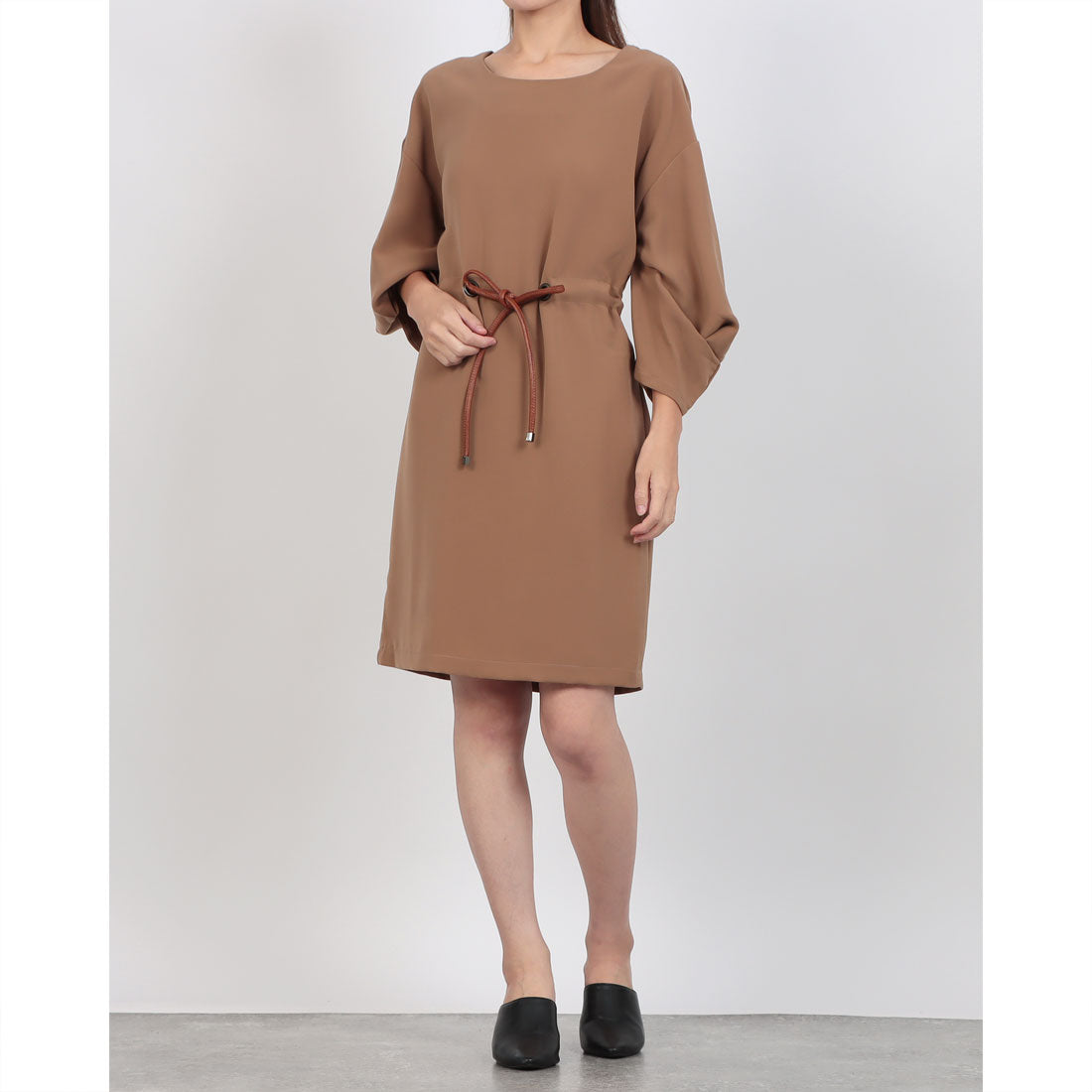 Ameri アメリ　GATHER SLEEVE WAISTTUCK DRESS Ameri（アメリ）の「GATHER SLEEVE WAIST TUCK DRESS（ワンピース