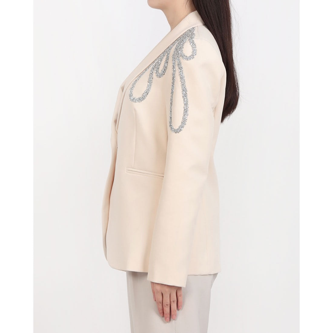 リナシメント RINASCIMENTO ビジューストーンショールカラージャケット (Beige Chiaro) Beige Chiaro