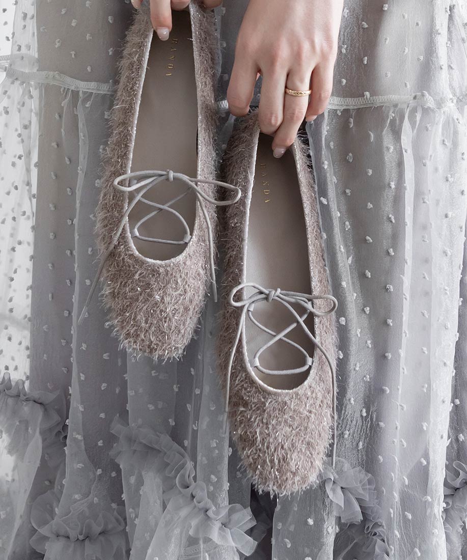 ランダ RANDAレースアップフラットパンプス (GRAY) GRAY