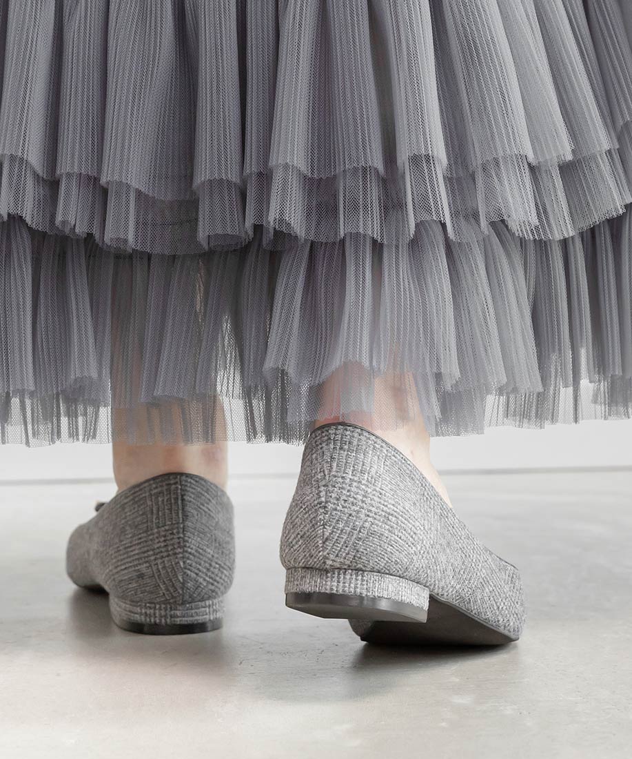 ランダ RANDA ★ レースアップデザインフラットパンプス (GRAY) GRAY