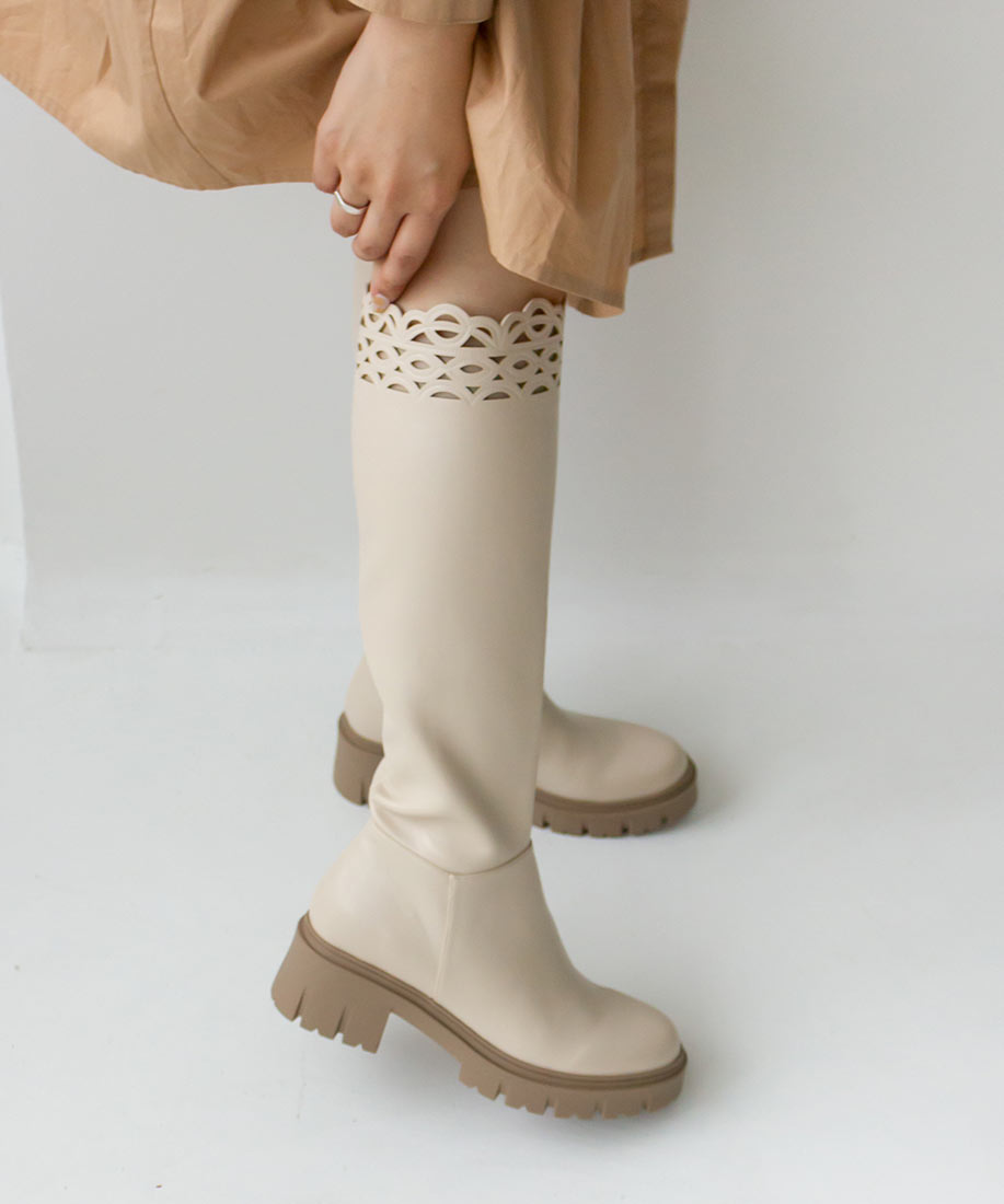 ランダ RANDA カットワークデザインボリュームソールブーツ (IVORY) IVORY