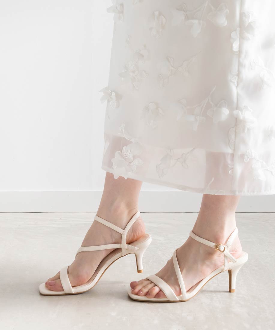 ランダ RANDA ナローストラップ アシンメトリーサンダル