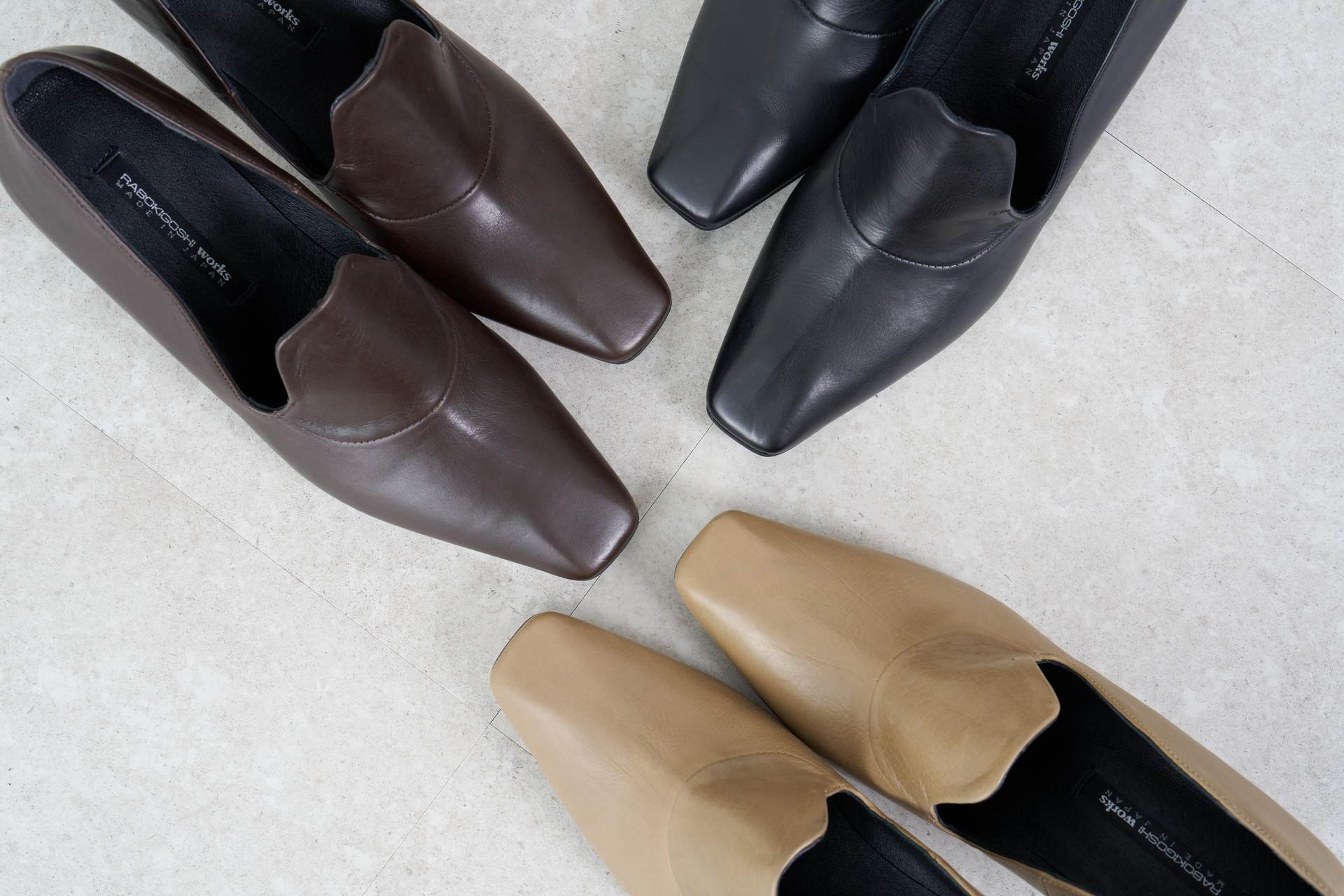 ラボ キゴシ ワークス RABOKIGOSHI works 7cmスクエアトウカットワークパンプス (ブラック) ブラック