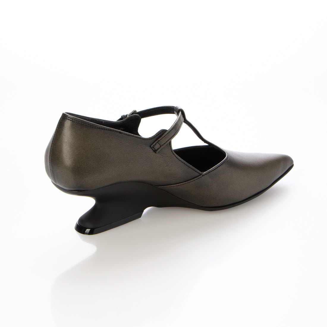 RABOKIGOSHI works 5cm Wedge Genuine Leather Pointed Toe T-Strap Pumps