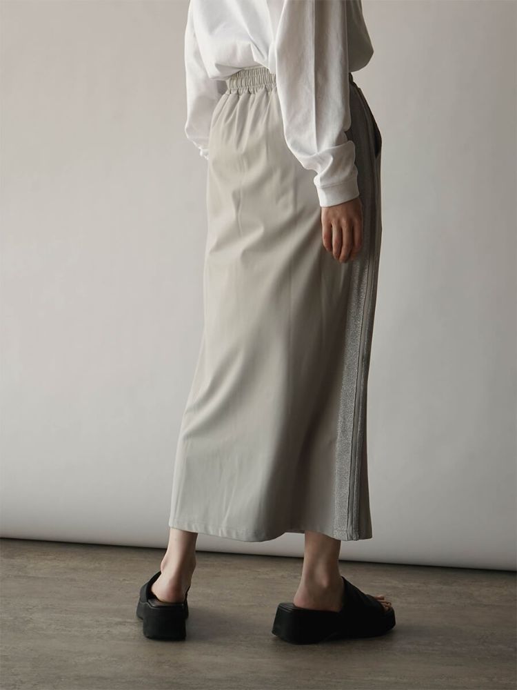 ラディエイト RADIATE ライントラックスカート (ブルー) ブルー