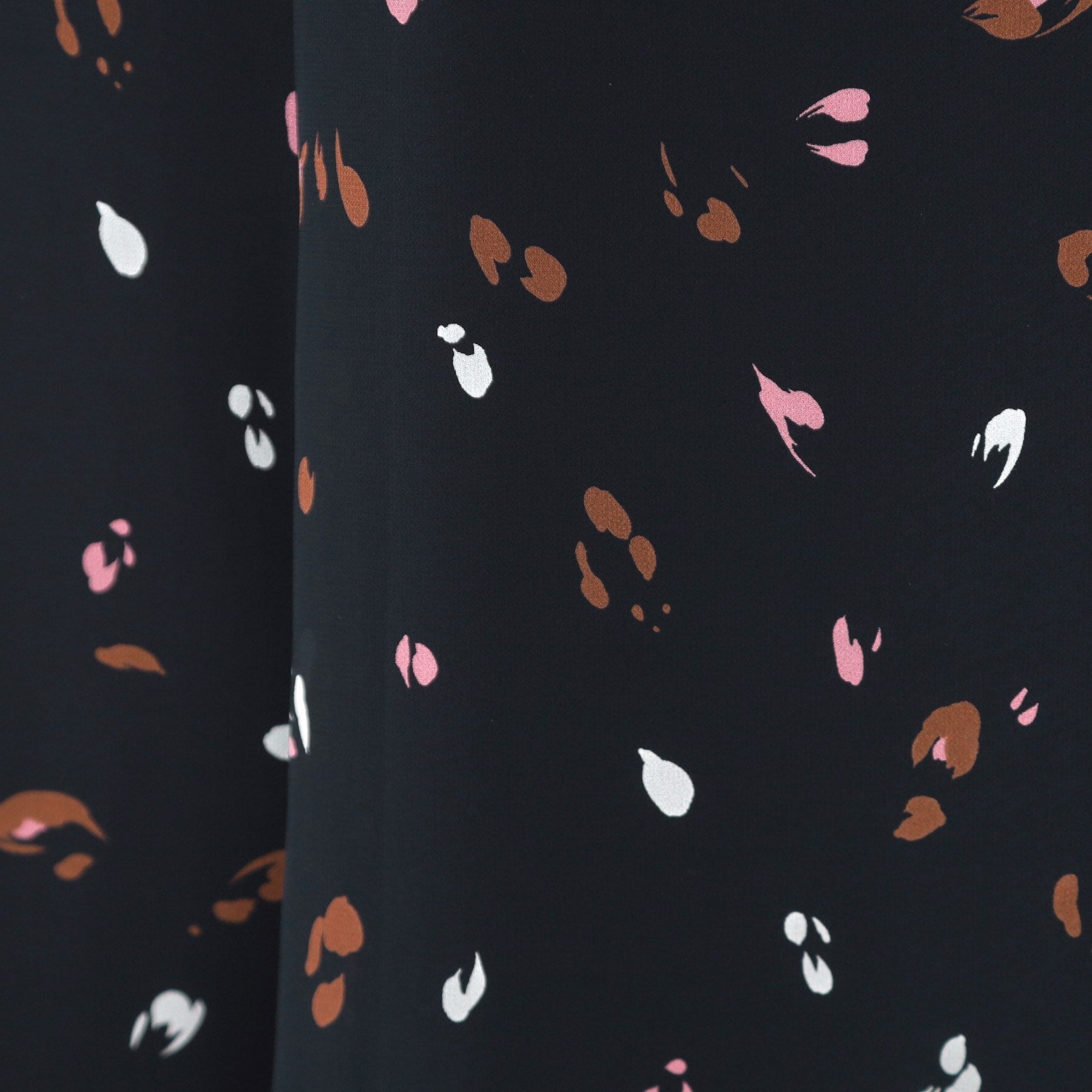 リフレクト Reflect 【ウエストリボン付き】フレアプリントワンピース (ネイビー(194)) ネイビー(194)