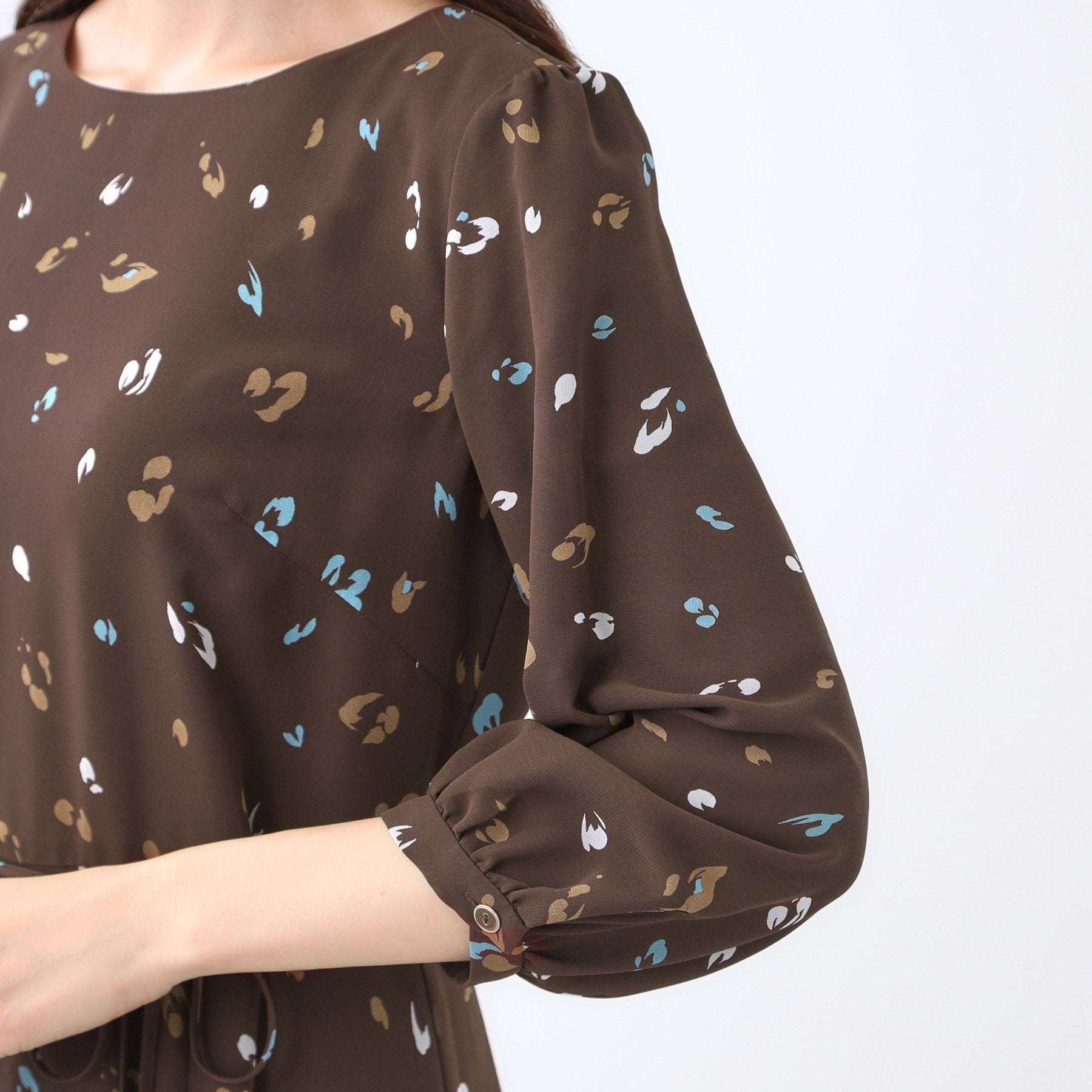 リフレクト Reflect 【ウエストリボン付き】フレアプリントワンピース (ネイビー(194)) ネイビー(194)