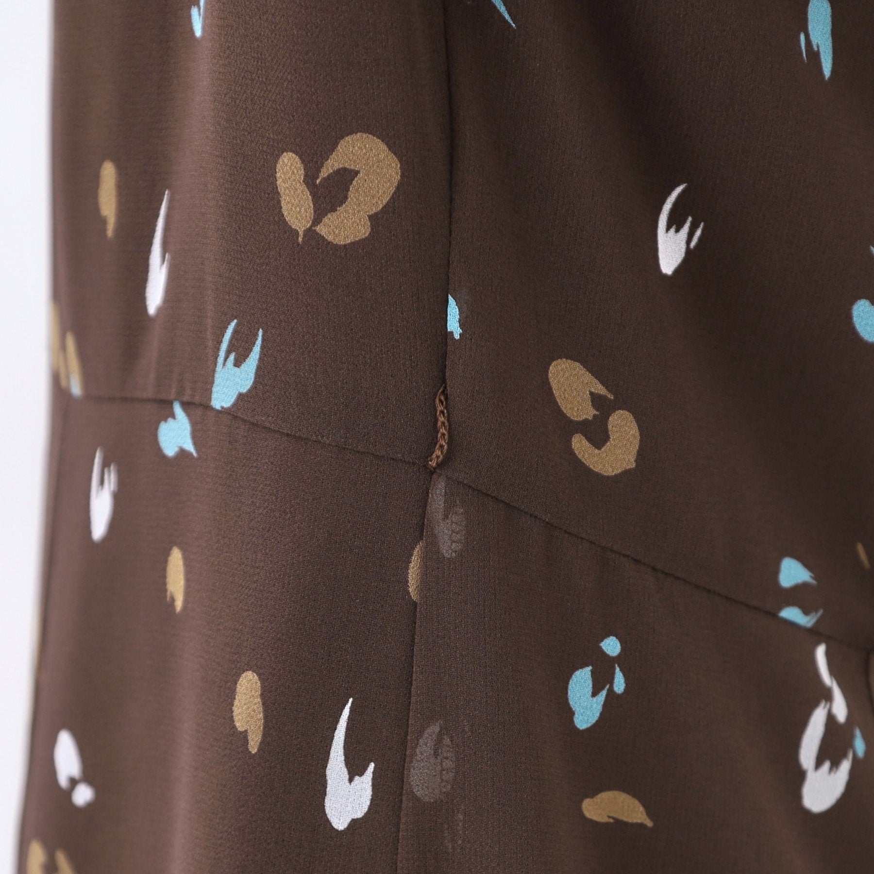 リフレクト Reflect 【ウエストリボン付き】フレアプリントワンピース (ネイビー(194)) ネイビー(194)