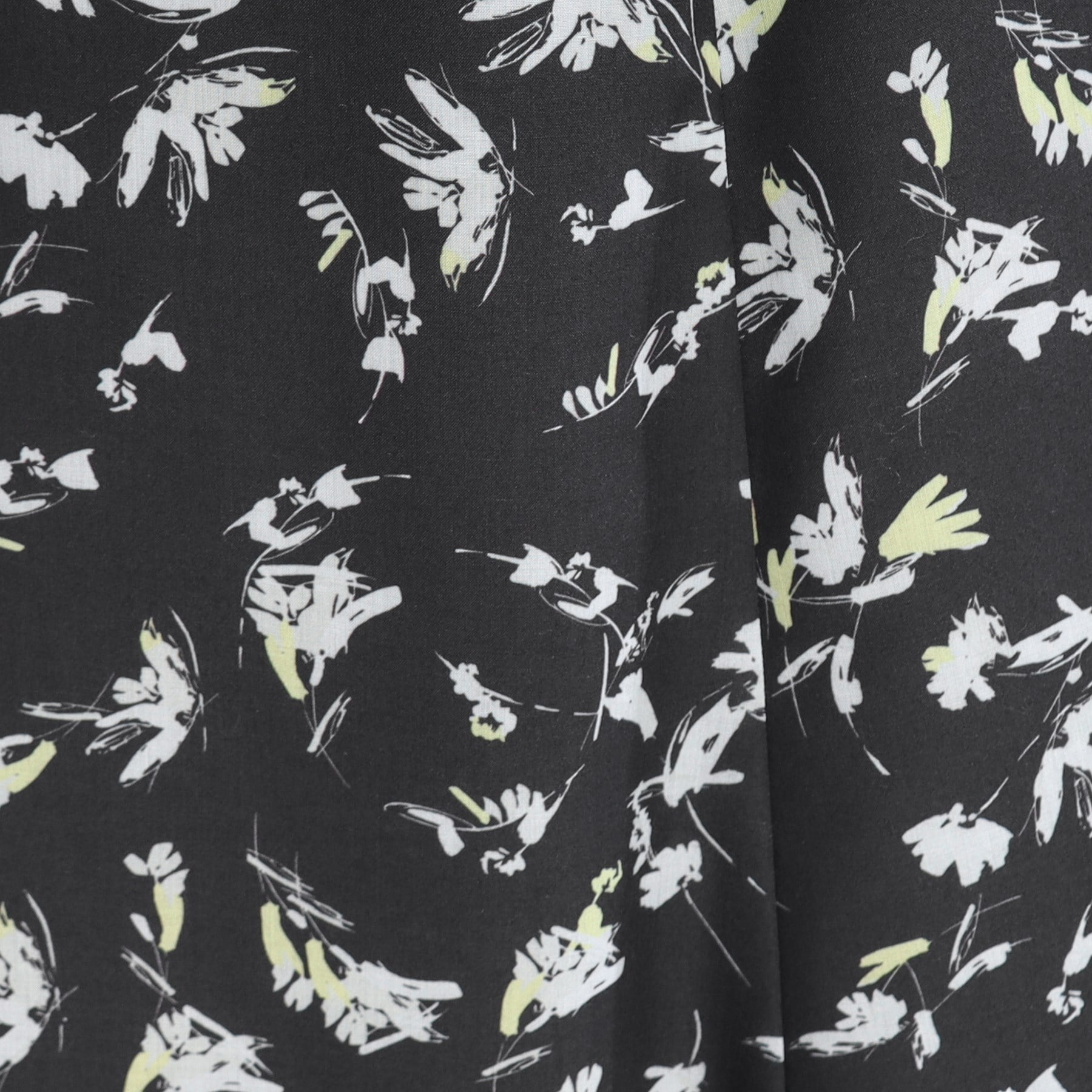 リフレクト Reflect 【マシンウォッシュ可】フラワー柄フレアスカート (オフホワイト(103)) オフホワイト(103)