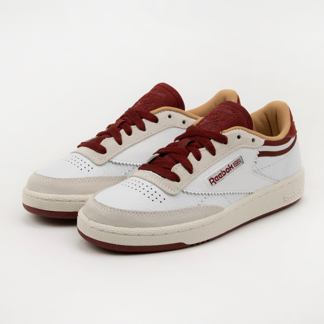 クラブシー 85 / CLUB C 85 (ホワイト/レッド) ホワイト/レッド