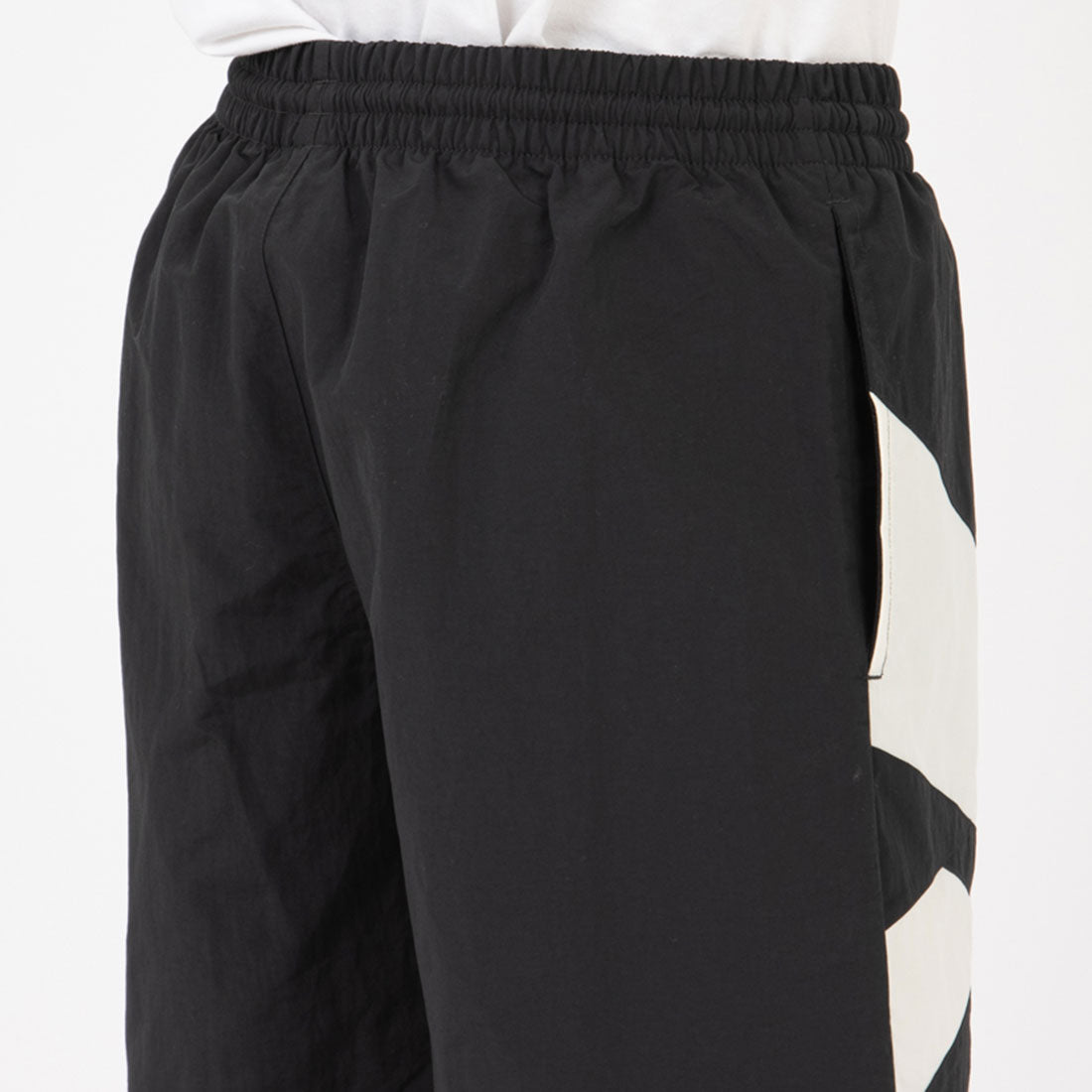 Classic Vector Woven Shorts / CL F FR VECTOR WOVEN SHORT