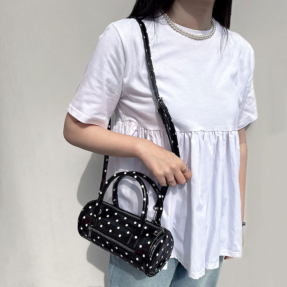 リアルスタイル REAL STYLE ショルダーバッグ ハンドバッグ レディース 軽い 革 フェイクレザー ミニ ボストン ポーチ 小さめ 2way 斜めがけ おしゃれ ドット シリンダーバッグ (ブラック) ブラック