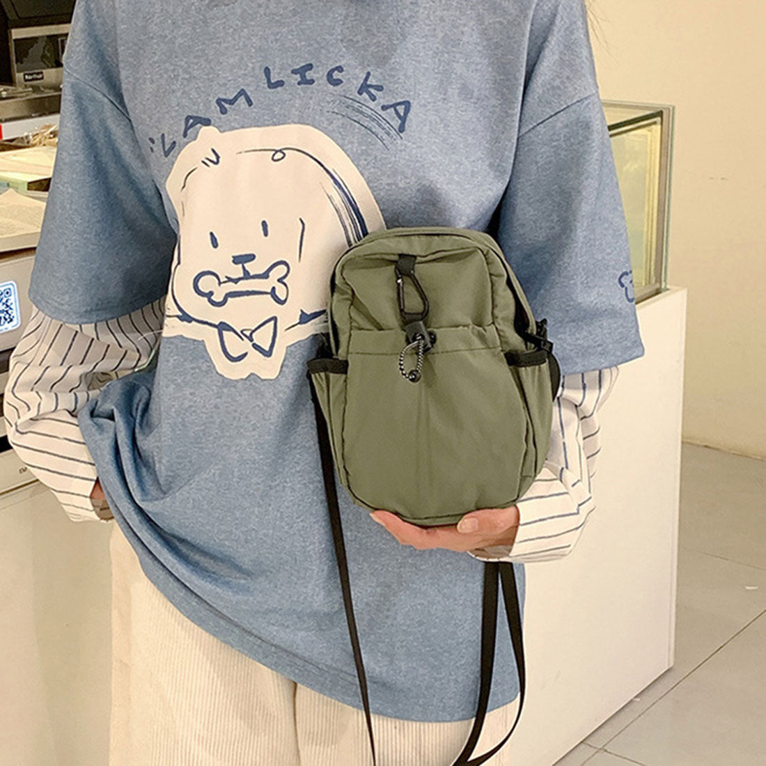 リアルスタイル REAL STYLE ポーチ ショルダーバッグ メンズ レディース スマホ ミニ ナイロン 小さめ サコッシュ 縦型 軽量 肩掛け おしゃれ 撥水 アウトドア (ベージュ) ベージュ