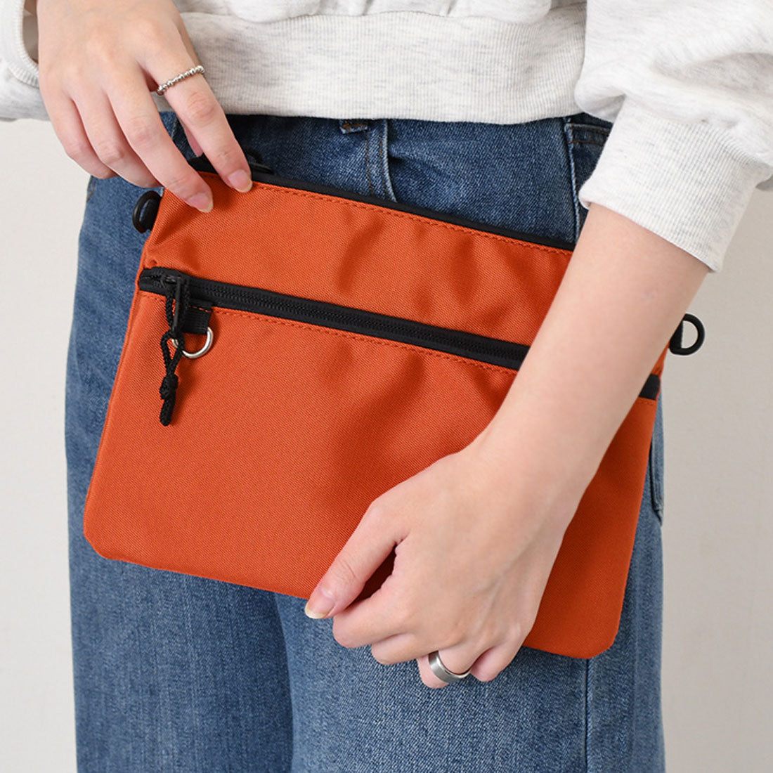 リアルスタイル REAL STYLE サコッシュ ショルダーバッグ レディース メンズ ポシェット 軽量 軽い 小さい 斜めがけ ポーチ おしゃれ スリム 撥水 カジュアル 大人 (テラコッタ) テラコッタ
