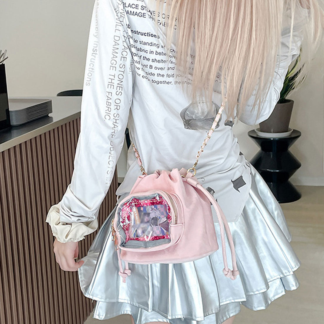 リアルスタイル REAL STYLE ショルダーバッグ レディース 痛バッグ クリア 透明 ポーチ 小物入れ 軽い 小さい 斜めがけ ミニ 巾着 缶バッジ 推し活 フェイクレザー ちびぬい ぬいバッグ (シルバー) シルバー