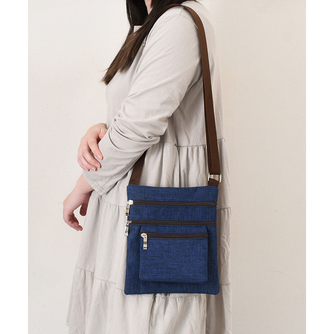 リアルスタイル REAL STYLE ショルダーバッグ レディース メンズ 軽い 斜めがけ 小さめ ミニショルダー サコッシュ 4ポケット ファスナー 仕切り スリム 機能的 肩掛け (グレー) グレー