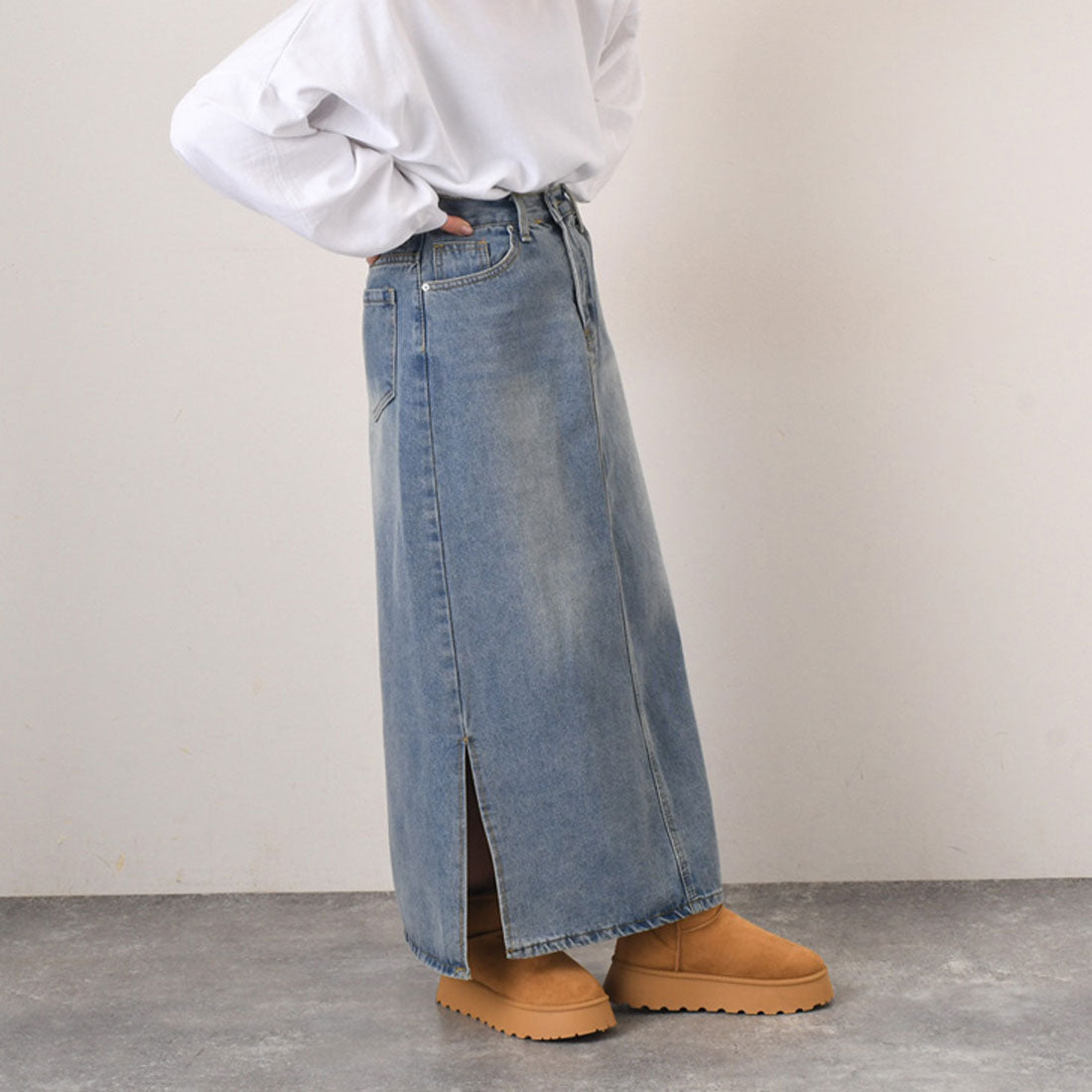 リアルスタイル REAL STYLE ムートンブーツ レディース 厚底 ショート フェイクファー 冬 おしゃれ かわいい カジュアル お出かけ 防寒対策 暖かい 歩きやすい